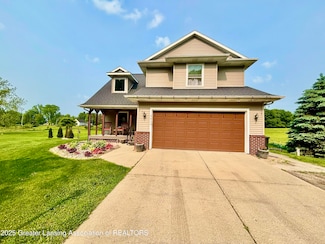 8464 W Howe Rd, Eagle, MI 48822