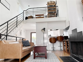 2454 4th St Unit 2, Santa Monica, CA 90405