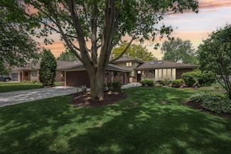 11016 84th Place, Willow Springs, IL 60480