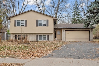 630 Hall Ln, Minneapolis, MN 55411