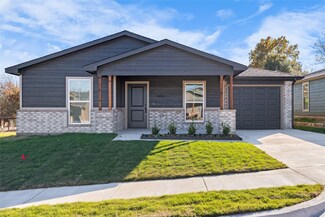 2404 Miller St, Denison, TX 75020