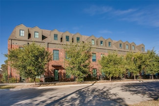 112 E Oscar Dr, Dallas, TX 75203