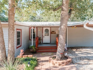 196 Perch Rd, Bowie, TX 76230
