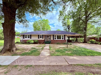 1307 Forrest Ave E, Wynne, AR 72396