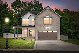 1327 Morning Star Dr, Clarksville, TN 37042