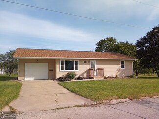 607 E Page St, Creston, IA 50801