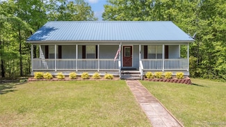 573 Squaw Ridge Rd, Eclectic, AL 36024