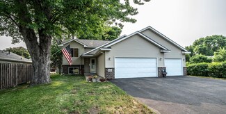 625 Saint Marks Rd S, Shakopee, MN 55379