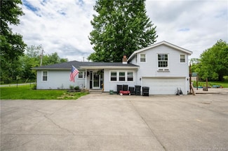 228 W Leota Rd, Scottsburg, IN 47170