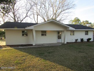 1008 Numa Wyatt Rd, Breaux Bridge, LA 70517