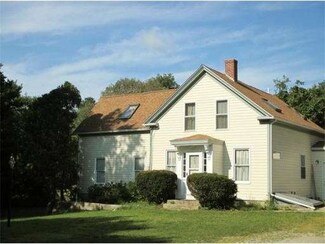 462 Reed Rd, North Dartmouth, MA 02747