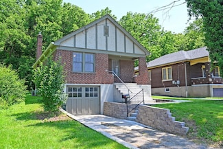 9452 Reading Rd, Cincinnati, OH 45215
