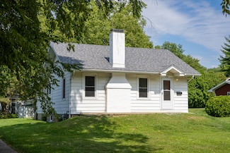1506 W White St, Champaign, IL 61821