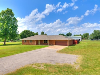 2364 County Road 1207, Blanchard, OK 73010