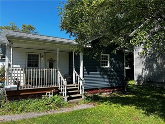 509 Orchard St, Fairport Harbor, OH 44077