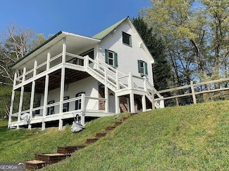 100 Blueberry Ln, Blue Ridge, GA 30513