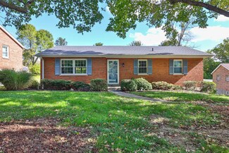 914 Villa Dr, Villa Hills, KY 41017