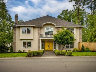 14066 Edenberry Dr, Lake Oswego, OR 97035