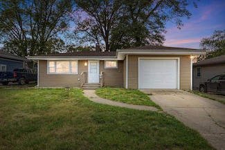 618 N Glenwood Ave, Griffith, IN 46319