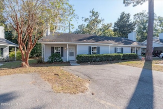 490 Cedar Grove Cir, Beaufort, SC 29902
