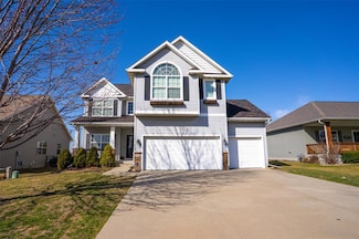 4910 Andrews Place, Pleasant Hill, IA 50327