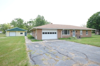 2473 S Mary's Ln, Rensselaer, IN 47978