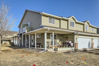 9478 Golden Eagle Ct, Monticello, MN 55362