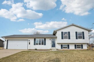 546 Meadowview Ln, Marshall, WI 53559