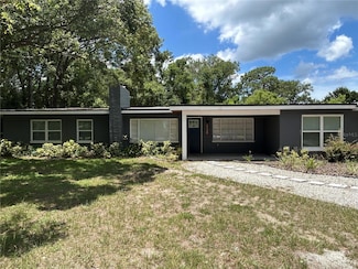 1130 W Lake Brantley Rd, Altamonte Springs, FL 32714