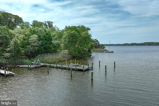 924 Childs Point Rd, Annapolis, MD 21401