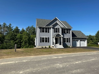 9 Shelburne Ln, Concord, NH 03301