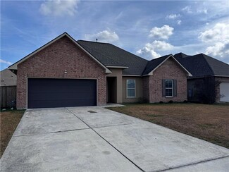 42198 Atmore Place, Ponchatoula, LA 70454