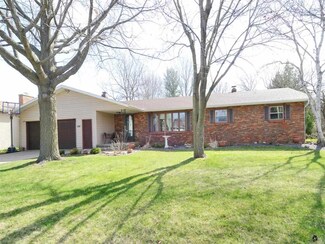 541 Walmar Dr, Sun Prairie, WI 53590