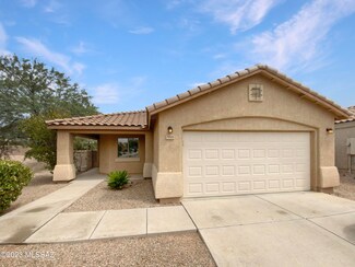 7523 S Little Tree Willow Dr, Tucson, AZ 85747