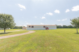 640 Ridge Rd, Callao, VA 22435