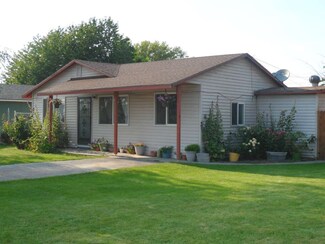 1035 E Ash St, Othello, WA 99344