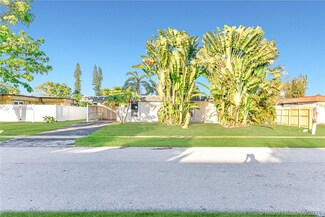 7902 NW 66th Terrace, Tamarac, FL 33321