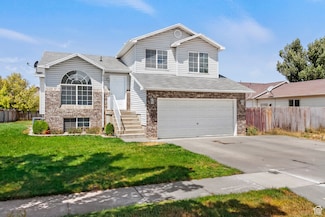 1657 N 2225 W, Clearfield, UT 84015