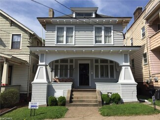 839 Hanover St, Martins Ferry, OH 43935