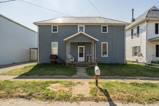 25 W Front St, New Holland, OH 43145