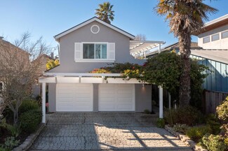 439 35th Ave, Santa Cruz, CA 95062