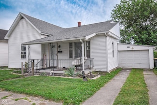 242 S Park St, Seymour, IN 47274