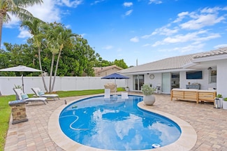1609 NW 8th St, Boca Raton, FL 33486