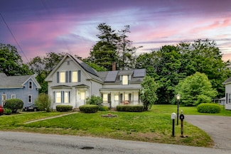 5 Bow St, Townsend, MA 01469