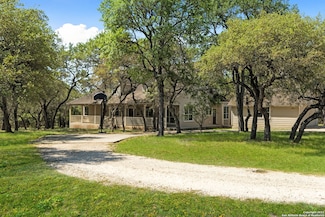 550 Acacia Pkwy, Spring Branch, TX 78070