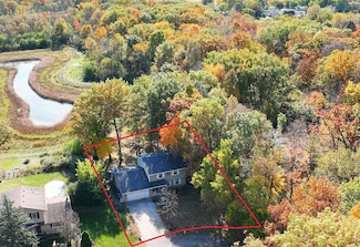 3321 W Minnesota Ave, Franklin, WI 53132