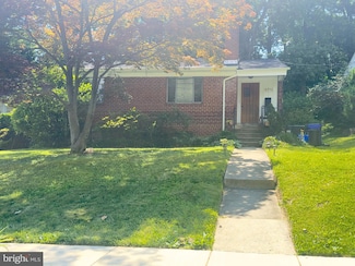 8712 Sundale Dr, Silver Spring, MD 20910