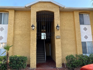 1951 Toucan Way Unit 210, Sarasota, FL 34232