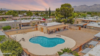 880 S Ciudad Cir, Tucson, AZ 85710
