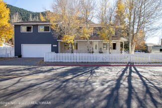 950 Maple Way, Jackson, WY 83001